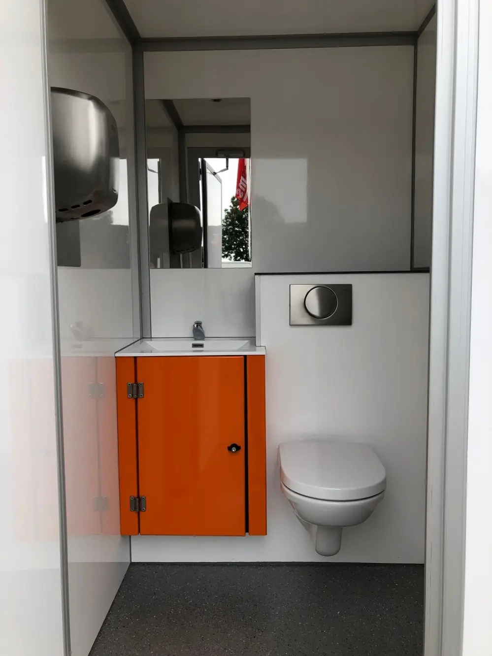 Oosterwijk J0E750 VIP toiletwagen (14)