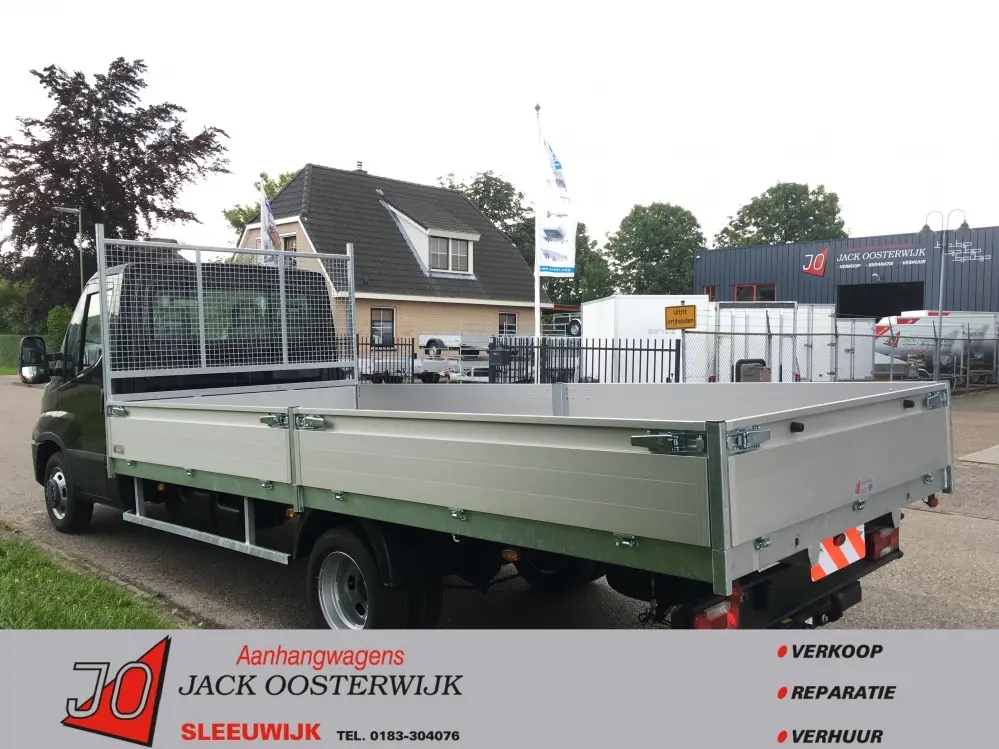 Oosterwijk laadbak Iveco Oonincx (1)